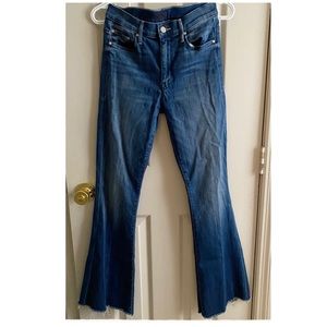 Mother Weekender Fray Denim size 27